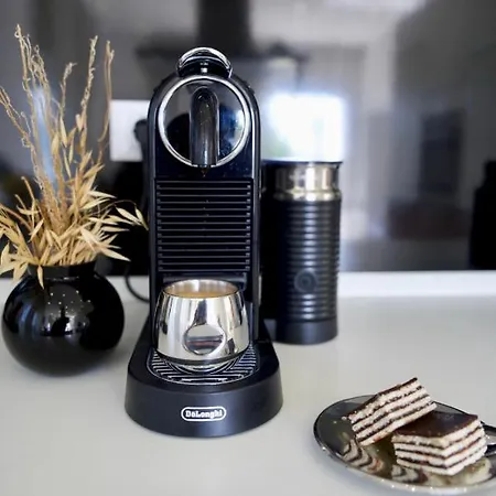 Big Beachfront Smokvica In Apartman *