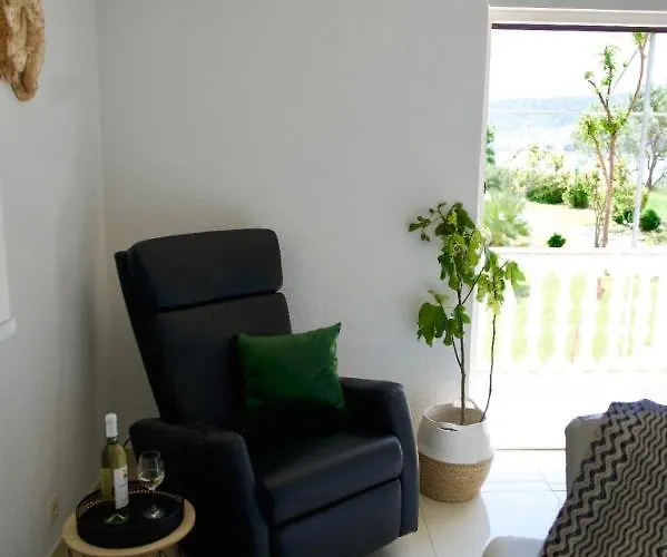 Big Beachfront Smokvica In Trogir
