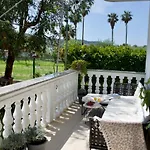 Big Beachfront Smokvica In Apartment Trogir